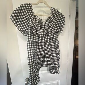 Dressbarn black and white gingham shirt. ADORABLE! Women’s size 14/16.